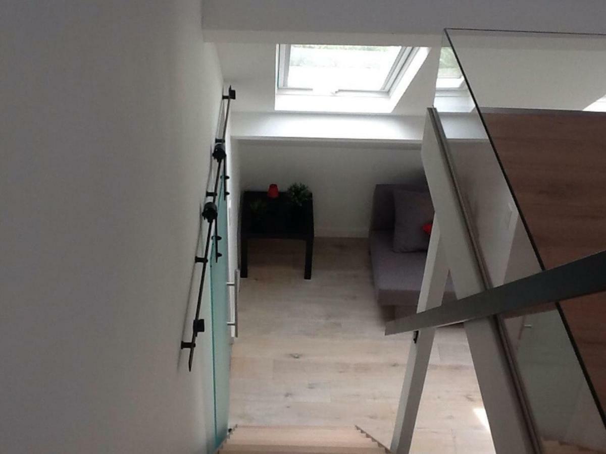 Akker Duplex Apartment Mortsel Exterior photo